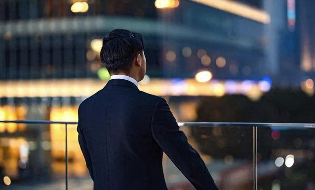 中年转折点：8条准则助你走出迷茫-90副业资源网