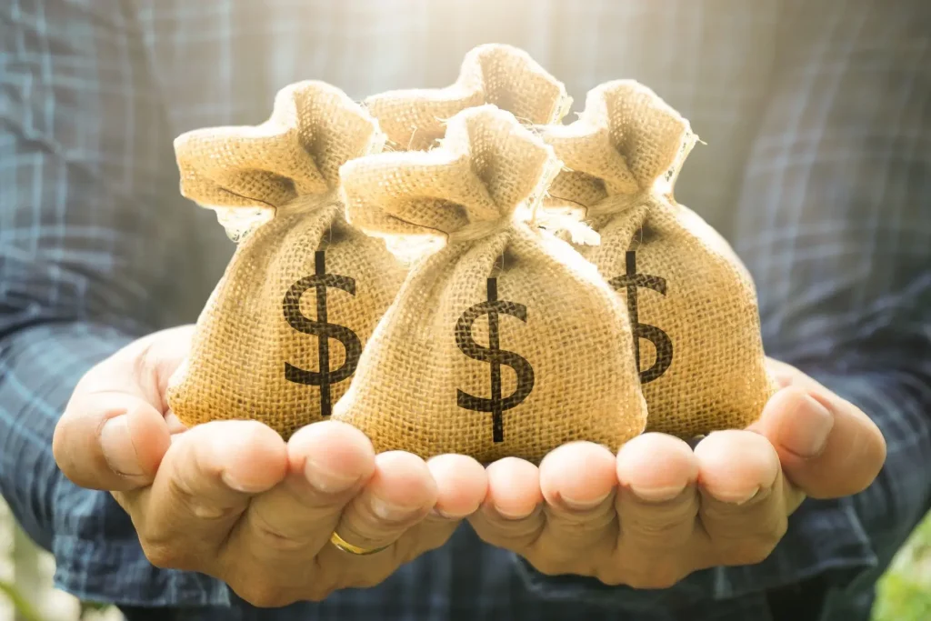 不靠天赋、不需巨额启动资金，普通人也能开启单干之路！